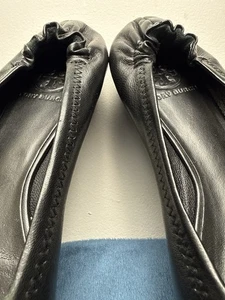 Tory Burch klassische Reva Ballerinas schwarz/goldfarben -051 Größe 7 195 $ unverbindliche Preisempfehlung des Herstellers - Bild 1 von 5