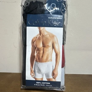 Paquete de 4 calzoncillos boxer de algodón Calvin Klein - negro y azul negro rojo gris - grandes - Imagen 1 de 3