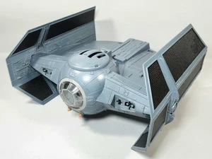 Réplica de vehículo vintage Star Wars DARTH VADERS TIE FIGHTER 12" 1997 - Imagen 1 de 7