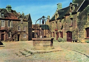 29 CHATEAULIN LE VIEUX PUITS ET LES MAISONS RENAISSANCE - Imagen 1 de 2