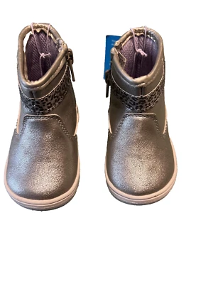 Stride Rite baby girl's  Magnolia silver booties Size 4 M First walker perfect! - Image 1 of 3