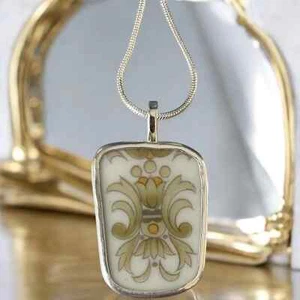 Broken China Pendant Sterling Silver ABSTRACT PATTERN Handmade  A 652 - Picture 1 of 6
