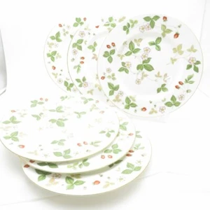 6 pcs Wedgwood Wild Strawberry Dinner Plate D27cm/10.6 Mint condition - Picture 1 of 9