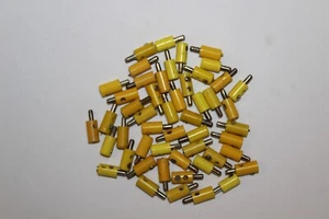 Märklin, Brawa, Noch 50 Stecker gelb - Bild 1 von 1