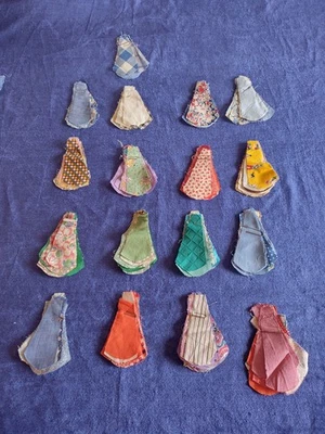 Lot Of Over 250 Dresden Plate Quilt Pieces - Image 1 of 3