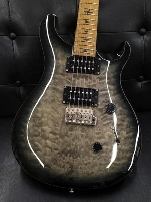 Paul Reed Smith SE Custom24 arce tostado LTD usado 2019 cuerpo de caoba con estuche blando Foto 1 de 4