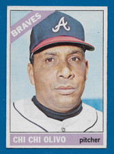1966 Topps Chi Chi Olivo Card High #578 Atlanta Braves CENTERED EX-MT+