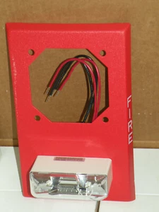 (1) Wheelock LSP-24-VFR Fire Alarm Remote Strobe Retrofit Plate 21-30VDC - Picture 1 of 7