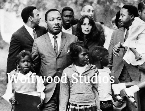 Martin Luther King Jr & Joan Baez escort children to new Integrated School Photo Cover