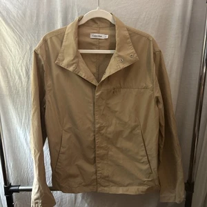 CALVIN KLEIN CK BEIGE KHAKI MEDIUM CLOTH JACKET MENS - Picture 1 of 3