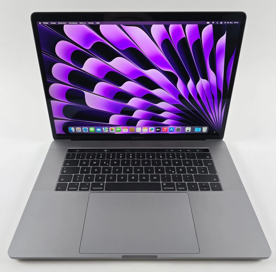 Apple MacBook Pro 15" Core i7 16GB 512GB Radeon Pro 560 4GB 2017 Touchbar #59 - Bild 1 von 4