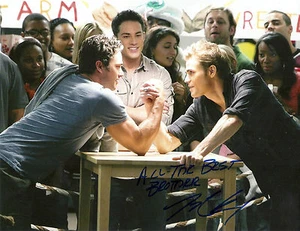 TAYLOR KINNEY "VAMPIRE DIARIES" SIGNIERT 8X10 BILD 1 - Bild 1 von 1