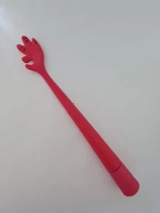 Bright pink bendable hand novelty ballpoint pen - Picture 1 of 1