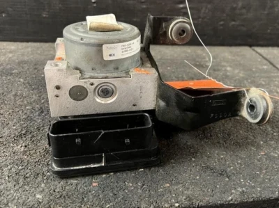 2013 Ford C-Max ABS Anti-lock Brake Pump  Oem Assembly thru 07/07/13 - Image 1 of 2