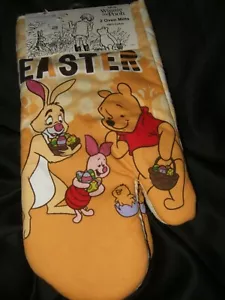 New Disney Winnie the Pooh Piglet Rabbit Easter Oven Mitts Set Of 2 Potholders - Picture 1 of 3