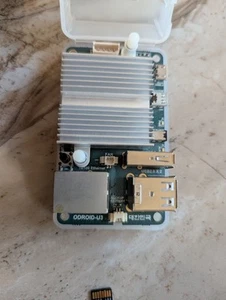 HardKernel ODROID U3 SBC mit Hülle, SD-Karte, HDMI Kabel - Bild 1 von 3