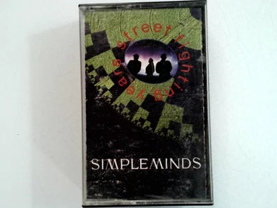 SIMPLE MINDS Street Fighting Years Cassette Tape 1989 A.M. Records Foto 1 de 2
