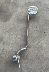 Suzuki GT250 Rear Brake Pedal - Foto 1 di 4