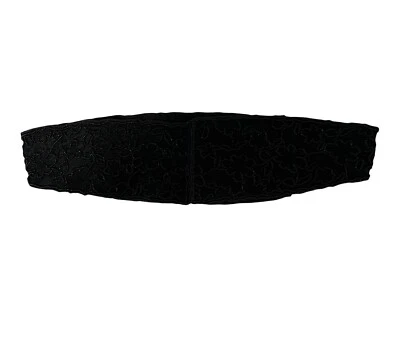 Cinto feminino C C Courtenay preto floral com miçangas tamanho médio estilo Cummerbund - Imagem 1 de 4