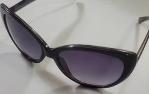 French Connection Cat Eye sunglasses - Picture 1 of 10