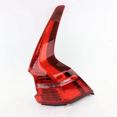 沃尔沃原始设备制造商右尾灯总成 32228831 适合 XC60 2018-2024 — 第 1/4 张图片