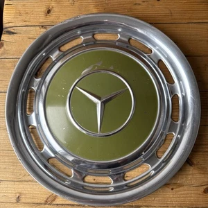 Mercedes Radkappe 880 Agavengrün 14" Stahlfelge W110 W114 W115 W116 W123 W126 - Bild 1 von 12