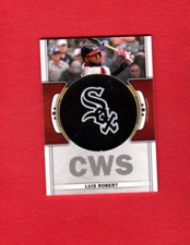 Luis Robert 2023 Topps #TLP-LR Commemorative Team Logo Patch Relic Card