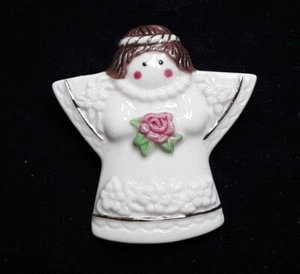 White Porcelain Christmas Pink Rose Brooch Lapel Tack Pin EUC - Picture 1 of 6