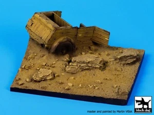 Black Dog 1/35 Destroyed Kubelwagen Sección Segunda Guerra Mundial Diorama Base (100x95 mm) D35053 - Imagen 1 de 1