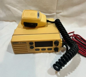 Transceptor de radio marino Uniden MC535 VHF con micrófono sin probar (solo piezas) - Imagen 1 de 5