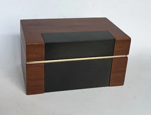 Case Wooden Ring Display Travel Jewelry Box Storage Ring Holder (B1) - Picture 1 of 5