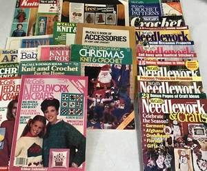 24 McCALLS NEEDLEWORK & CRAFTS Magazines 1967-1997 Christmas Knit & Crochet - Picture 1 of 20