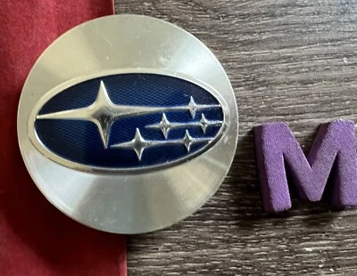 #M 1) 13 14 15 16 Subaru Legacy Forester OEM tapa central mecanizada 28821AJ000 Foto 1 de 4