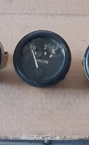 Panel de instrumentos para vehículos soviéticos - Manómetro de presión de aceite #2 - Imagen 1 de 1