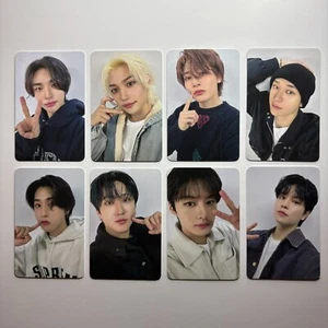 [Streunerkinder] 4. Fanmeeting "SKZ'S MAGIC SCHOOL" STAY ZONE Tag 1 Fotokarte - Bild 1 von 10