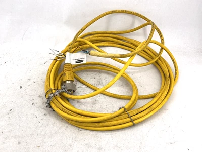 Banner Engineering QDC-525C Connector Cable Cordset Female 5-Pin 37443 - Image 1 of 4