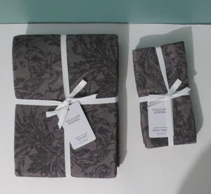 WILLIAMS-SONOMA - New Damask Jacquard Rectangular GRAY TABLECOTH w/ 4 NAPKINS - Picture 1 of 7