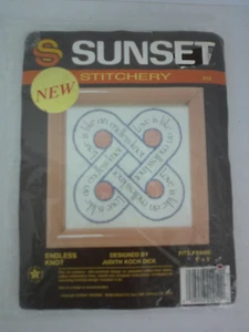 Vintage Sunset Stitchery Cross Stitch Kit 212 Endless Knot 5x5 Love is Like - Picture 1 of 2