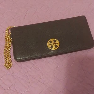 Autentico portafoglio da polso TORY BURCH nero Chelsea - Foto 1 di 13