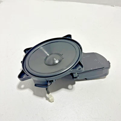 HONDA PILOT 2016-2018 SUBWOOFER TRASERO SUBWOOFER ALTAVOZ CAJA DE GRAVES OEM Foto 1 de 4