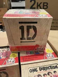 One Direction 1D 2013 Mini Stoff Patches ungeöffnete Box 24 Päckchen Liam Payne Harr - Bild 1 von 2