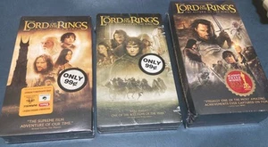 Vintage Lord Of The Rings Lot of 3 Trilogy VHS Cassette Water Marked Sealed - Picture 1 of 8