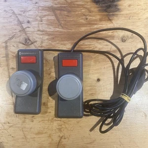 Commodore 64 Paddle Controller Controllers Set Original - Imagen 1 de 5
