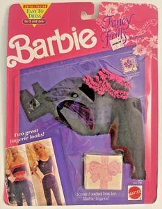 VINTAGE 1991 MATTEL BARBIE BAMBOLA FANTASIA FRONZOLI LINGERIE MODA VESTITO # 2975 NUOVO - Foto 1 di 8