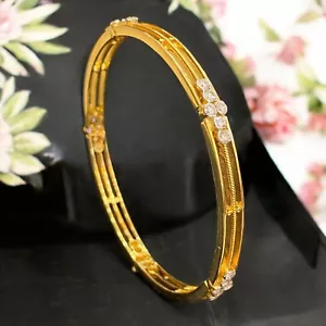 Exquisite 2.10 Cts F/VS1 Round Brilliant Cut Natural Diamonds Bangle in 14K Gold - Picture 1 of 12