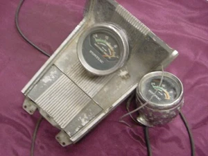 Pontiac Vacuum Gauges Mid 60's Models - Picture 1 of 4