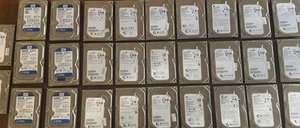 500GB HDD Lot 29 x HDD Drives. 6 x WD blue, 23 x Seagate (18 Barracuda) Cleaned - Afbeelding 1 van 8