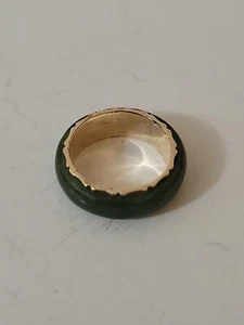 14k Yellow Gold Green Jade Eternity Band Ring Size 8.25 4.5 gm tw - Picture 1 of 9