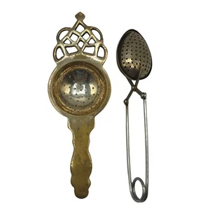 Brass Tea Strainer Ornate Vintage and Gold colored Teaspoon Loose Tea strainer - Picture 1 of 6