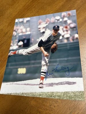 Jim Lonborg Boston Red Sox Signed Autographed Vintage 8x10 Photo - Image 1 of 2